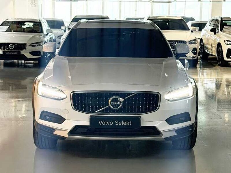 Volvo Ultra, B5 AWD 브라이트