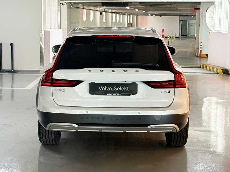 Volvo Ultra, B5 AWD 브라이트