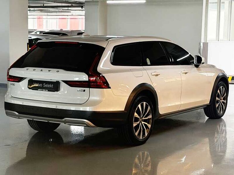 Volvo Ultra, B5 AWD 브라이트