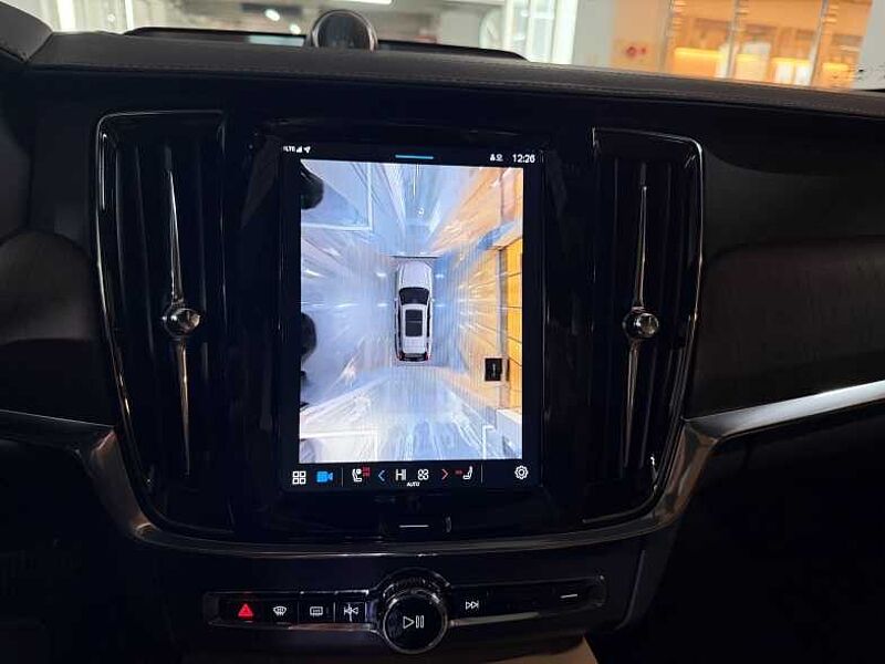 Volvo Ultra, B5 AWD 브라이트