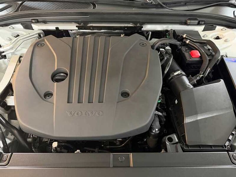 Volvo Ultra, B5 AWD 브라이트