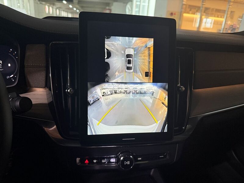 Volvo  Ultra, B5 마일드 하이브리드, 브라이트