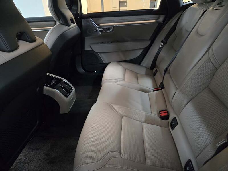 Volvo  Ultra, B5 가솔린, 브라이트