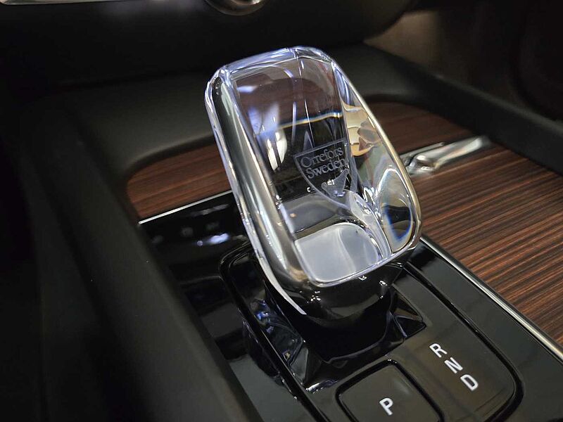 Volvo Ultra, B5 AWD 가솔린