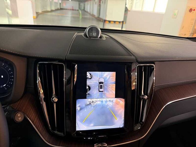 Volvo Ultra, B5 AWD 마일드 하이브리드