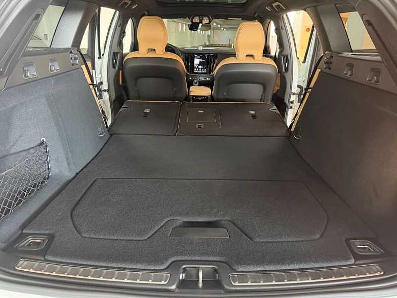 Volvo  Ultra, B5 AWD 마일드 하이브리드