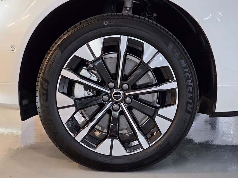 Volvo  Ultra, B5 AWD 마일드 하이브리드, 가솔린, 다크