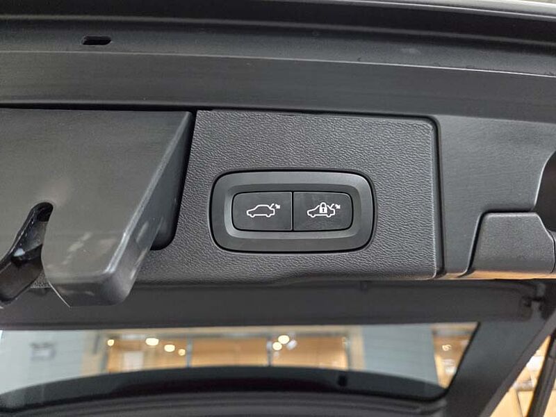 Volvo  Ultra, B5 AWD 마일드 하이브리드, 가솔린, 다크