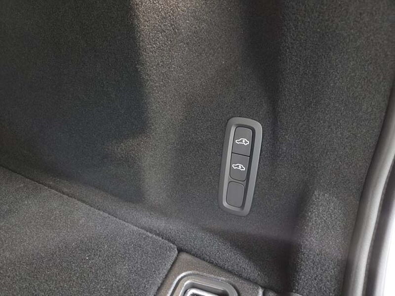 Volvo  Ultra, B5 AWD 마일드 하이브리드, 가솔린, 다크