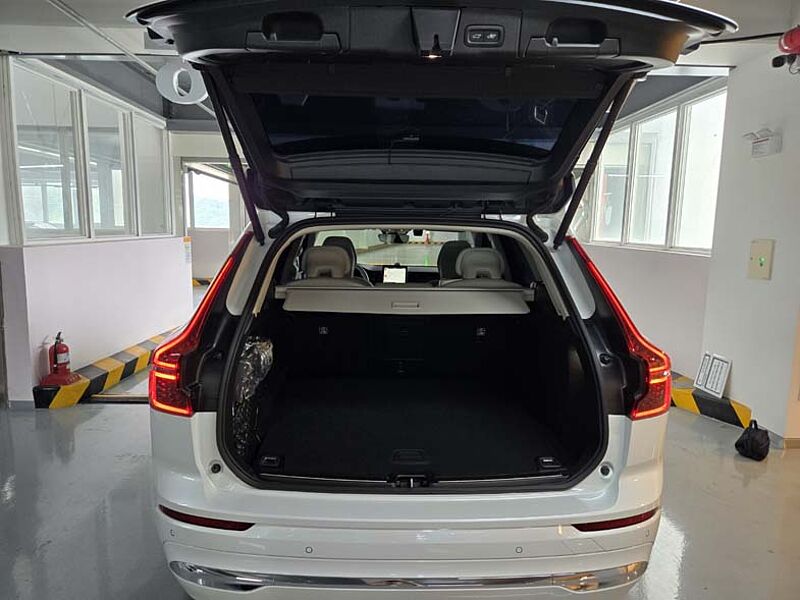 Volvo  Ultra, B5 AWD (No airsus)
