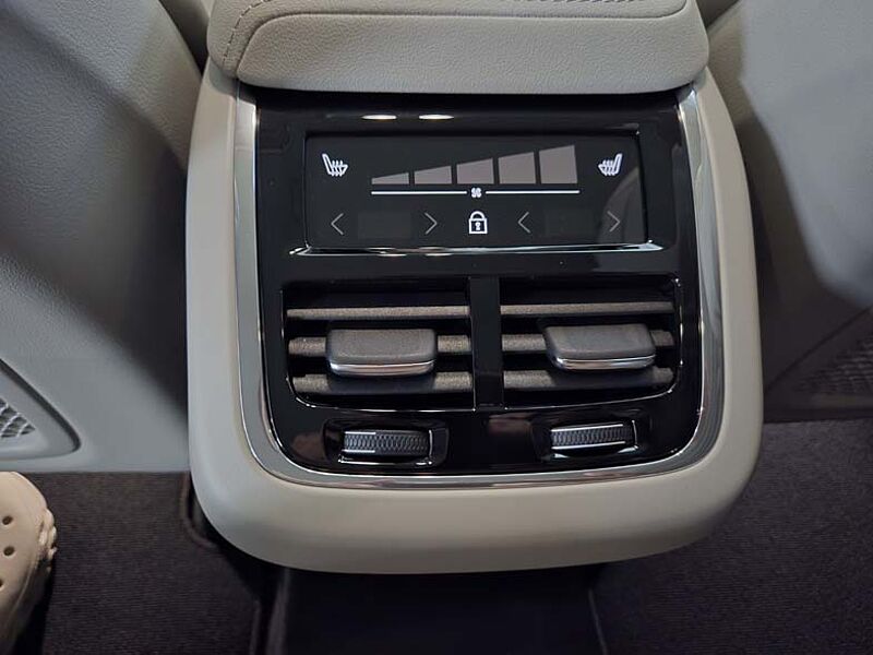 Volvo  Ultra, B5 AWD (No airsus)