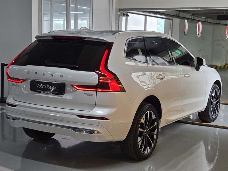 Volvo  Ultra, T8 AWD 플러그-인 하이브리드
