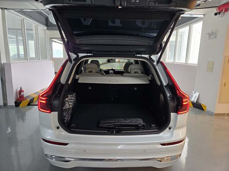 Volvo  Ultra, T8 AWD 플러그-인 하이브리드