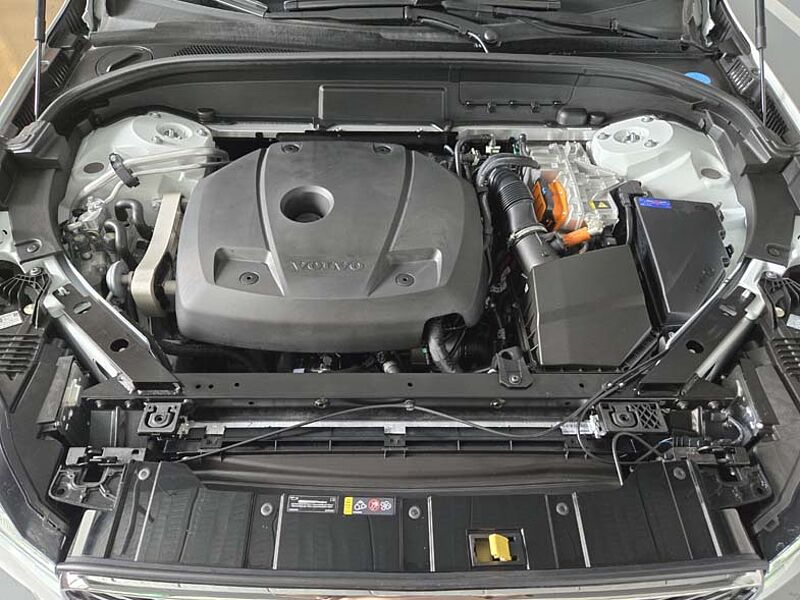 Volvo  Ultra, T8 AWD 플러그-인 하이브리드