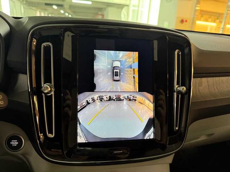 Volvo Ultra, B4 AWD, 다크