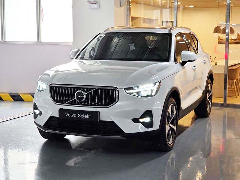 Volvo Ultra, B4 AWD