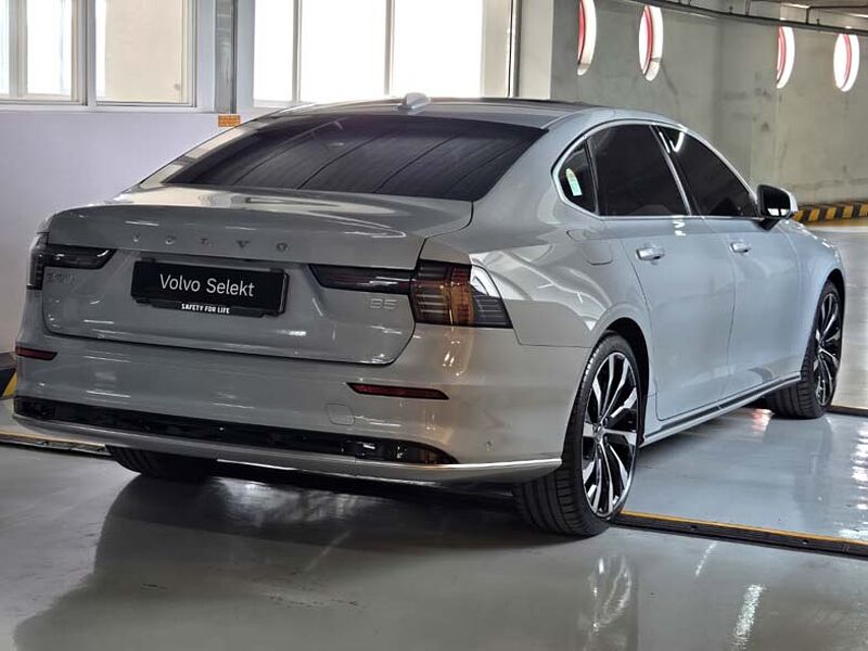Volvo Ultra, B5 가솔린, 브라이트
