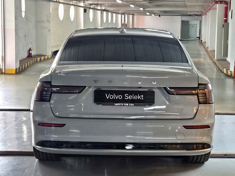 Volvo Ultra, B5 가솔린, 브라이트