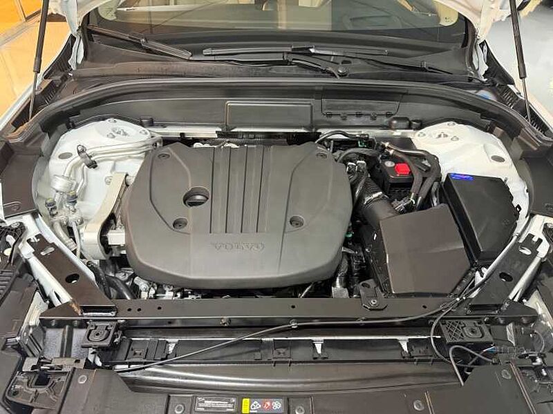 Volvo Ultra, B5 AWD