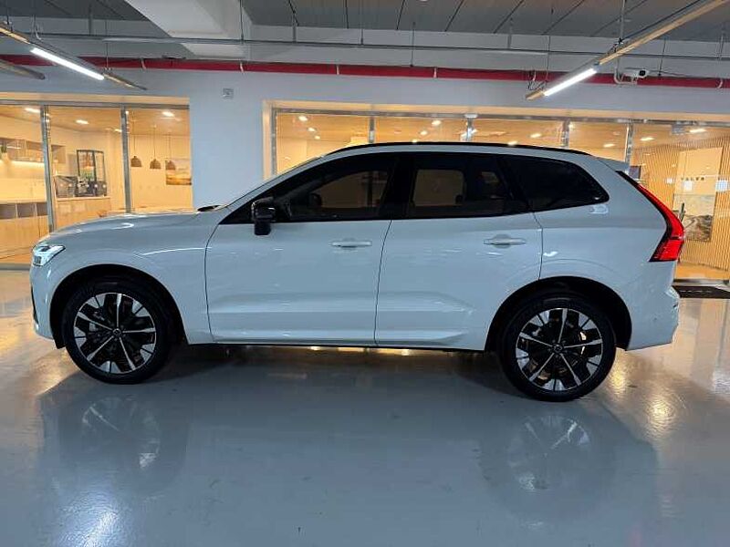 Volvo Ultra, B5 AWD