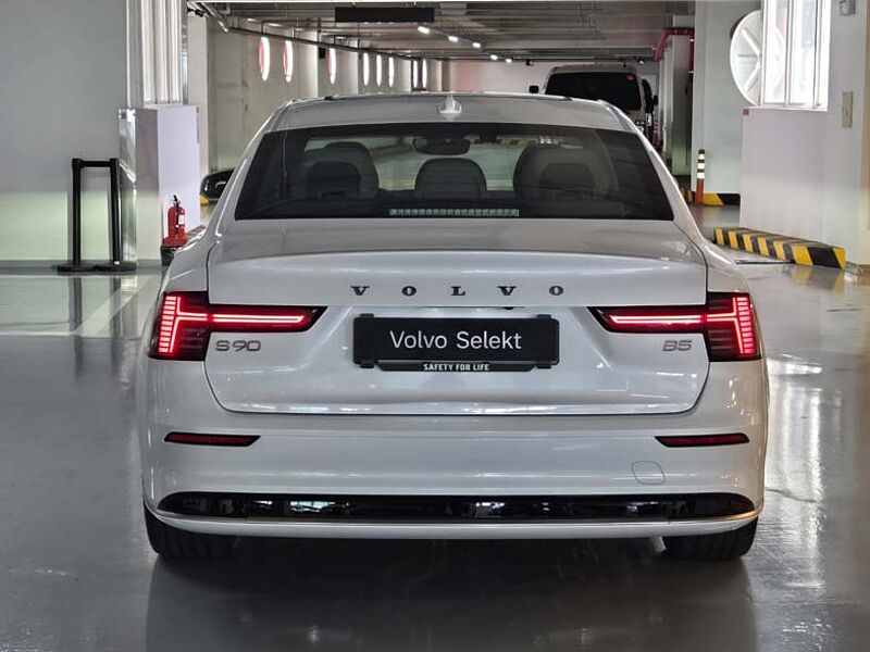 Volvo Ultra, B5 가솔린, 브라이트