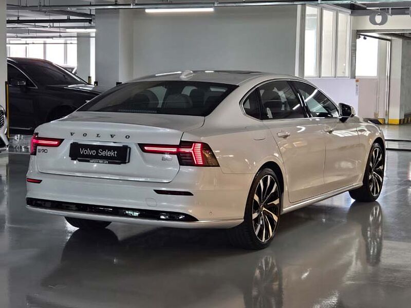 Volvo Ultra, B5 가솔린, 브라이트