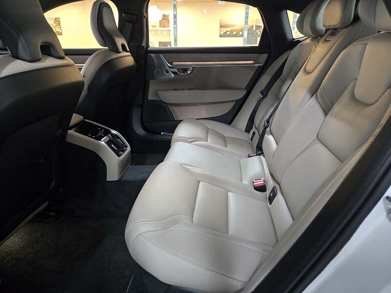 Volvo Ultra, B5 가솔린, 브라이트