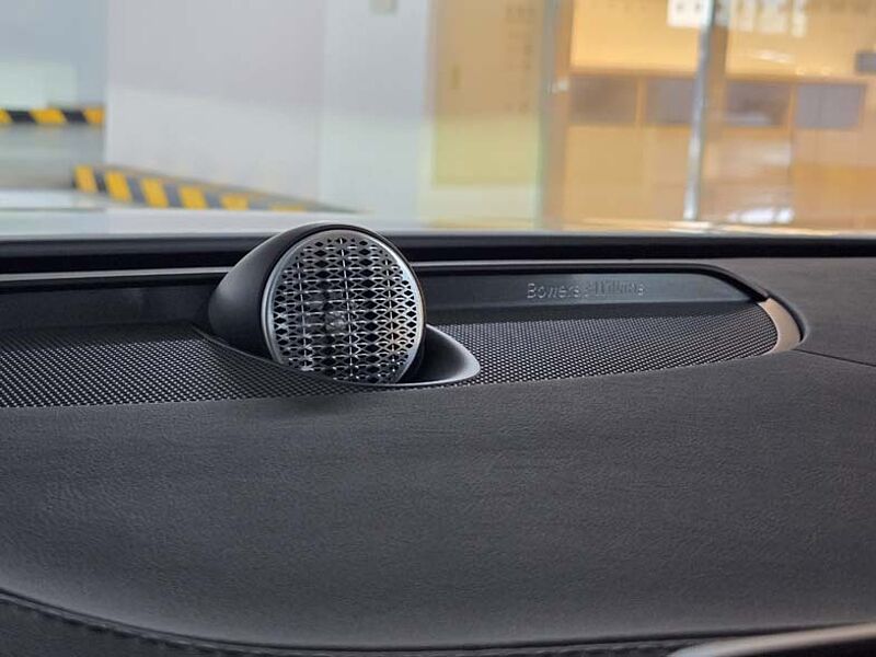 Volvo Ultra, B5 가솔린, 브라이트