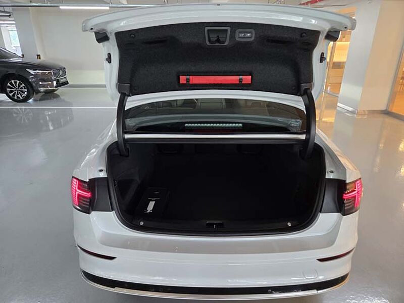 Volvo Ultra, B5 가솔린, 브라이트