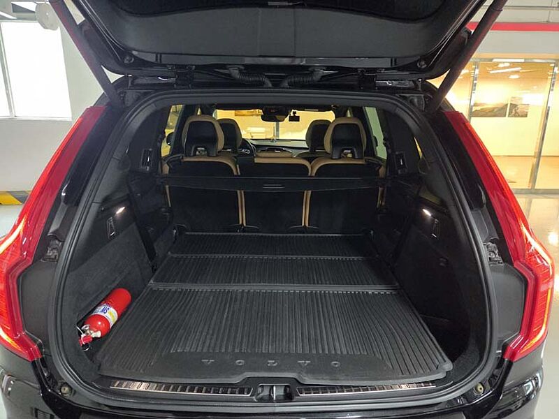 Volvo  Inscription, B6 AWD