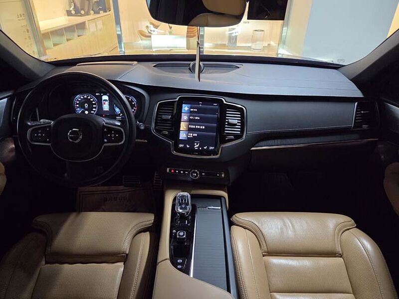 Volvo  Inscription, B6 AWD