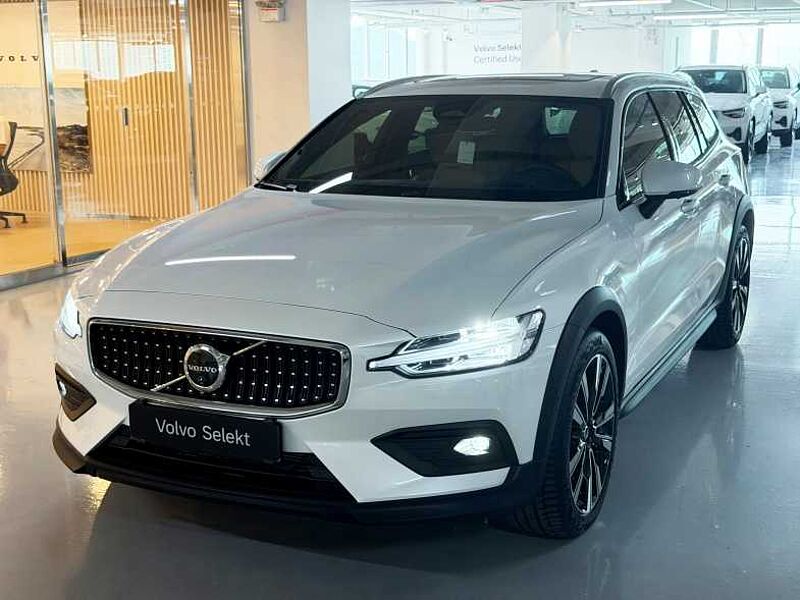 Volvo  Ultra, B5 AWD