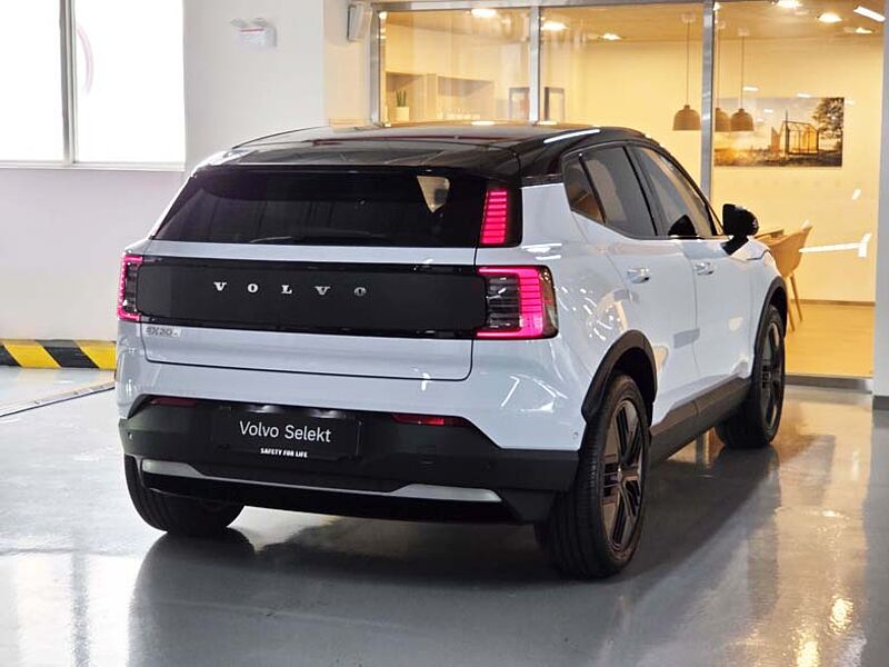 Volvo  Ultra, Twin Motor Performance,