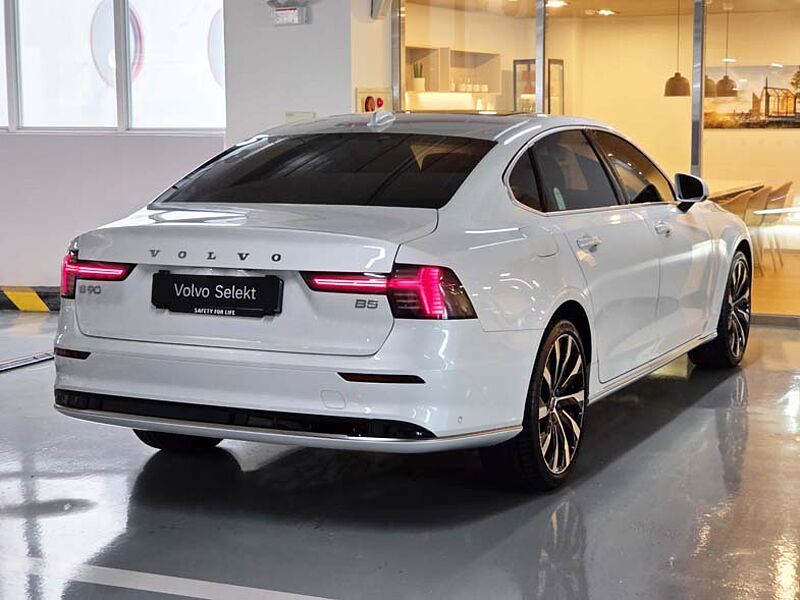 Volvo Ultra, B5