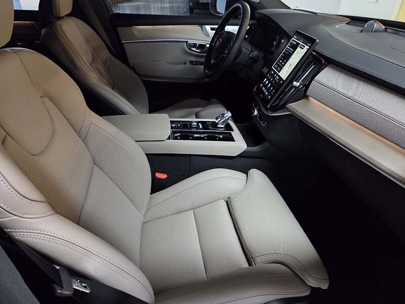 Volvo  Ultra, B6 AWD