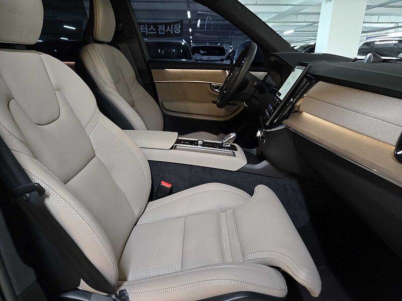 Volvo  Ultra, T8 AWD 플러그-인 하이브리드