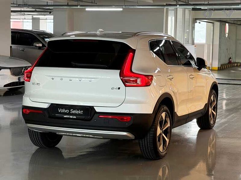 Volvo Ultra, B4 AWD