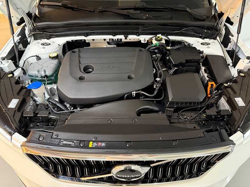 Volvo Ultra, B4 AWD