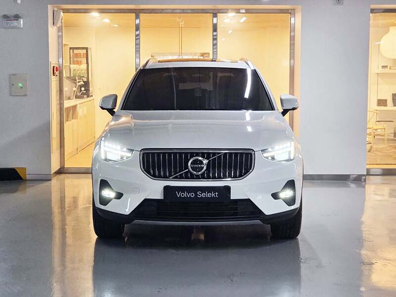 Volvo  Ultra, B4 AWD