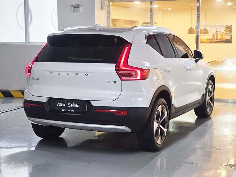 Volvo  Ultra, B4 AWD