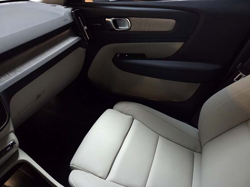 Volvo  Ultra, B4 AWD