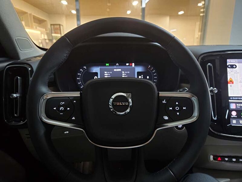 Volvo  Ultra, B4 AWD