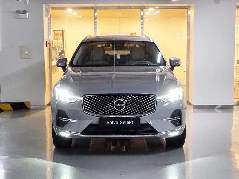 Volvo  Ultra, B5 AWD