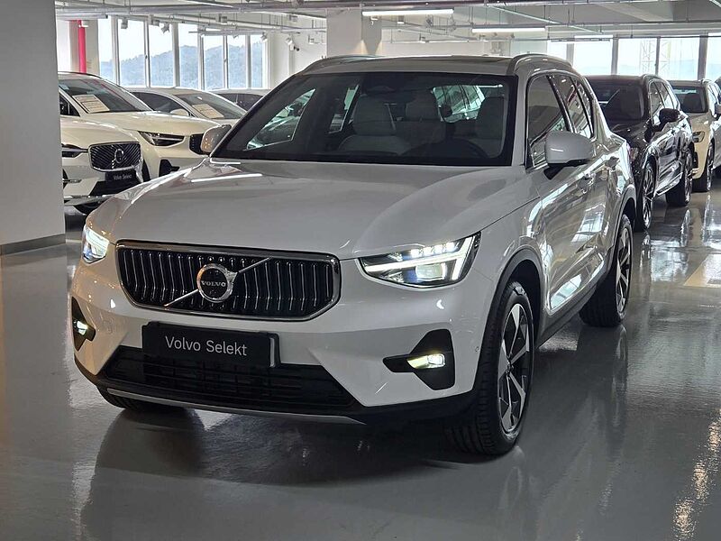 Volvo Ultra, B4 AWD 가솔린