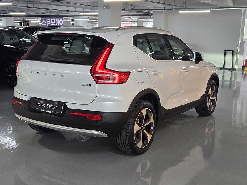 Volvo Ultra, B4 AWD 가솔린
