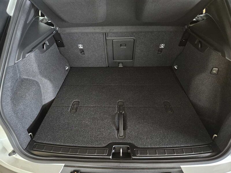 Volvo Ultra, B4 AWD 가솔린