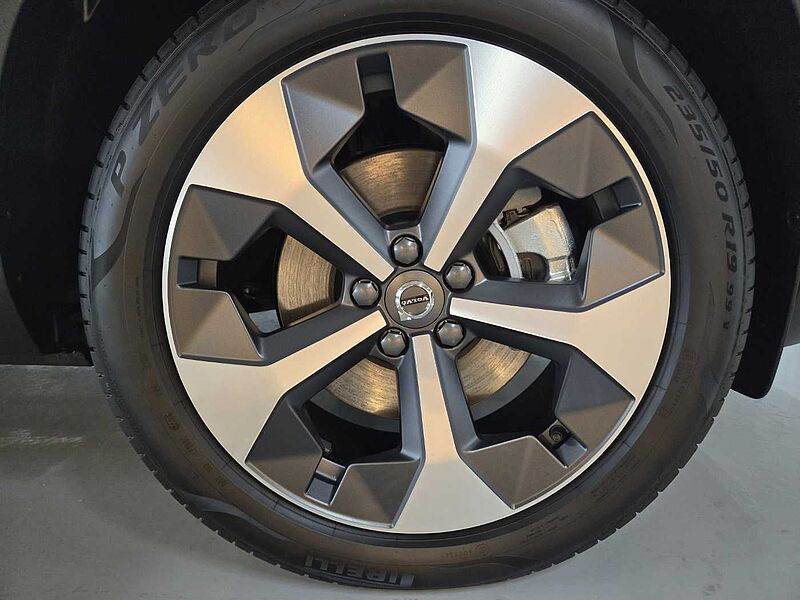 Volvo Ultra, B4 AWD 가솔린