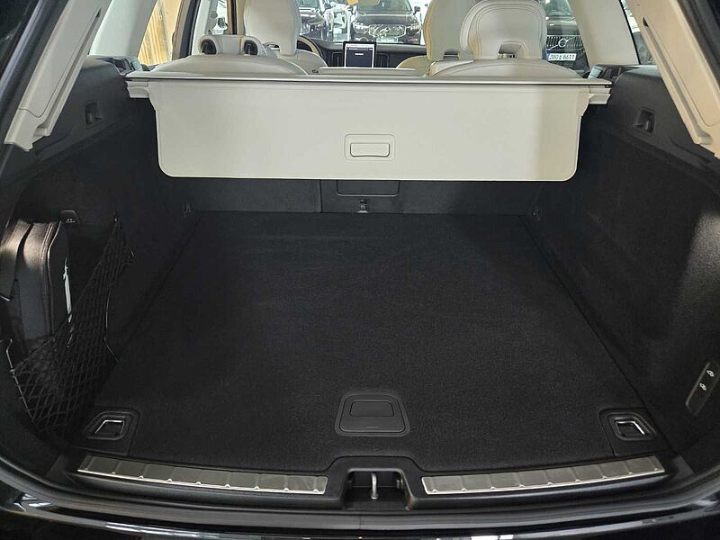 Volvo  Ultra, B5 AWD 가솔린