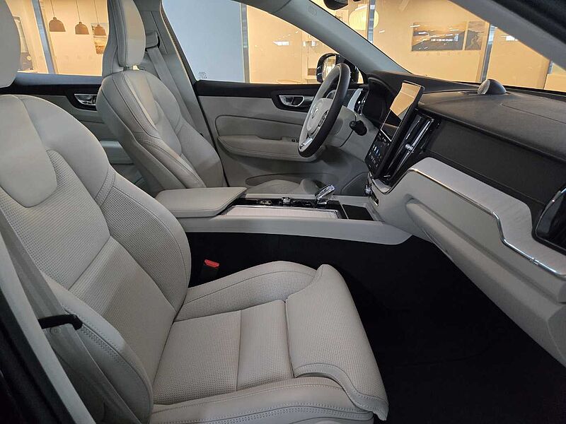 Volvo  Ultra, B5 AWD 가솔린