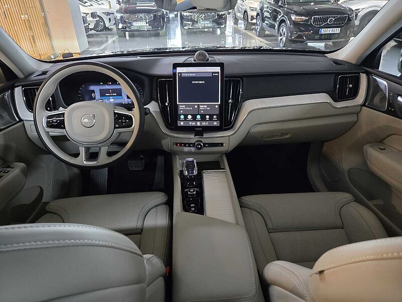 Volvo  Ultra, B5 AWD 가솔린